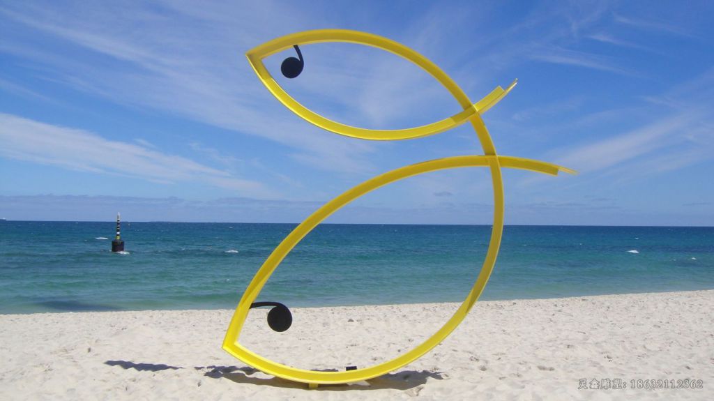 不锈钢鱼雕塑 (2)[1]