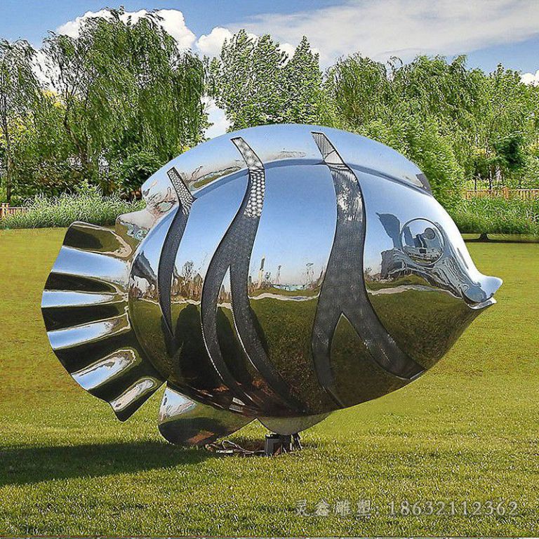 不锈钢鱼雕塑 (22)[1]