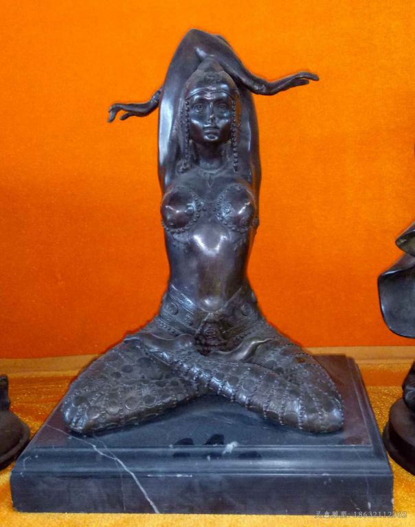 铸铜西方雕塑厂家定做名人肖像教会人物耶稣雕塑文学家莎士比亚81034