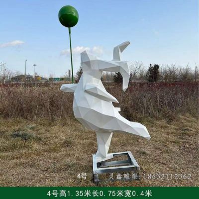 不锈钢白色气球兔子雕塑