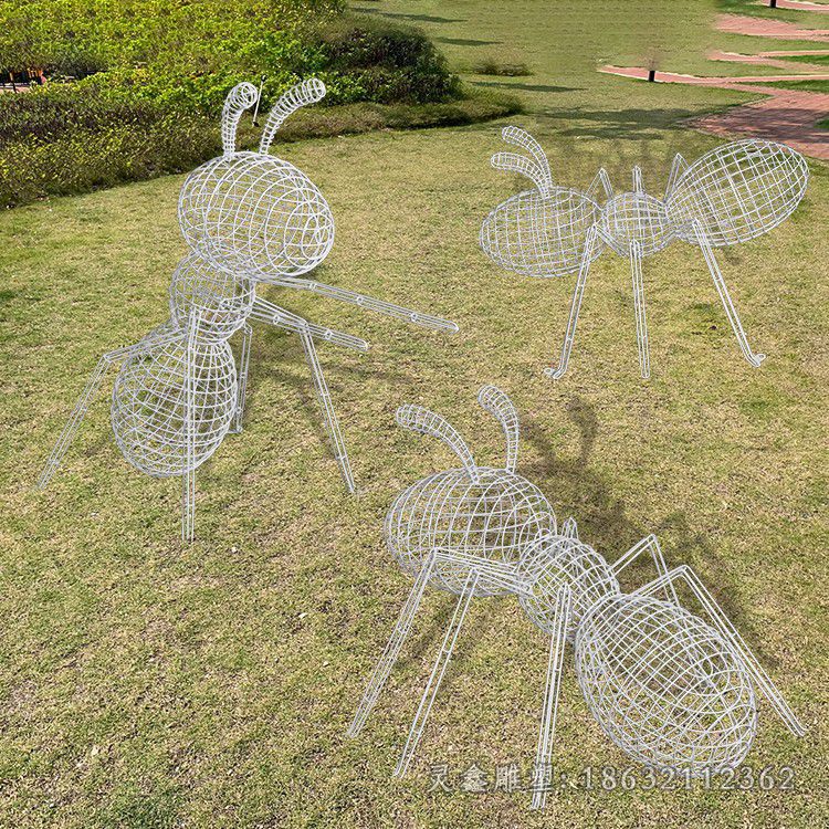 不锈钢蚂蚁动物雕塑