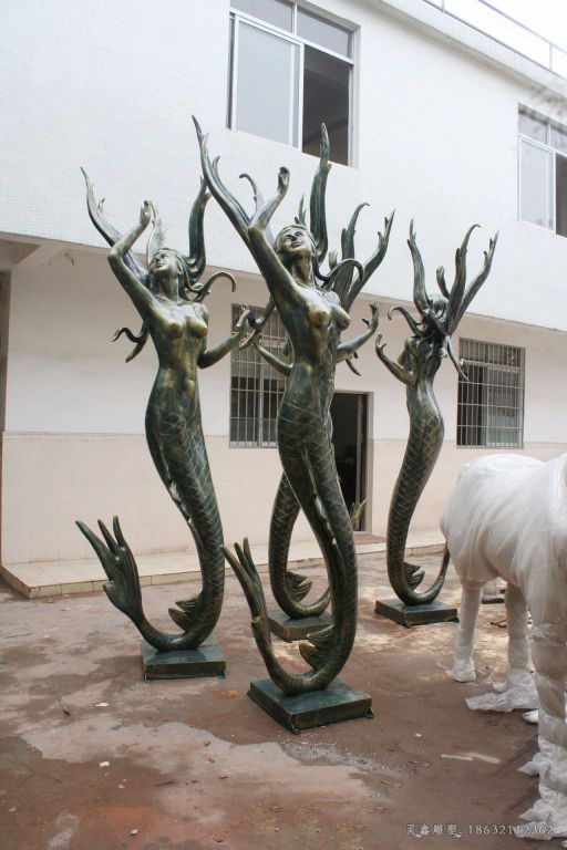 美人鱼舞蹈抽象铜雕