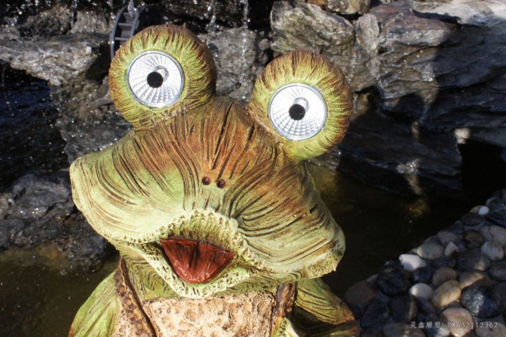 不锈钢青蛙动物雕塑