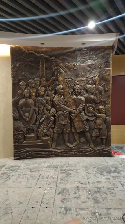 浮雕少数民族人物铜雕