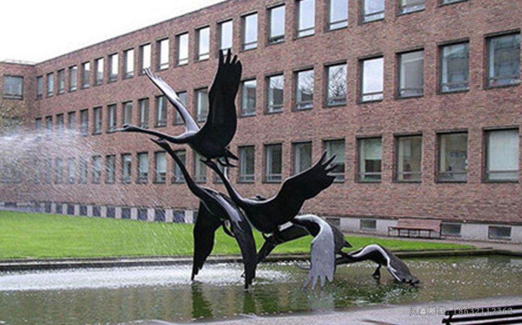 展翅大雁动物铜雕