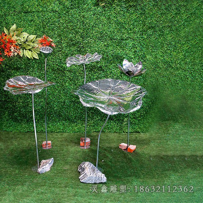 不锈钢莲花景观雕塑