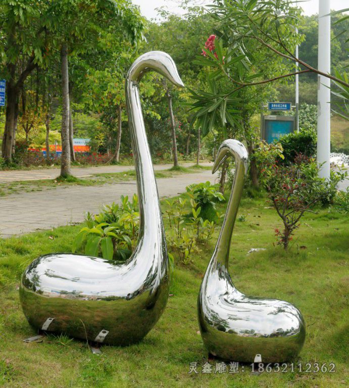镜面不锈钢天鹅雕塑