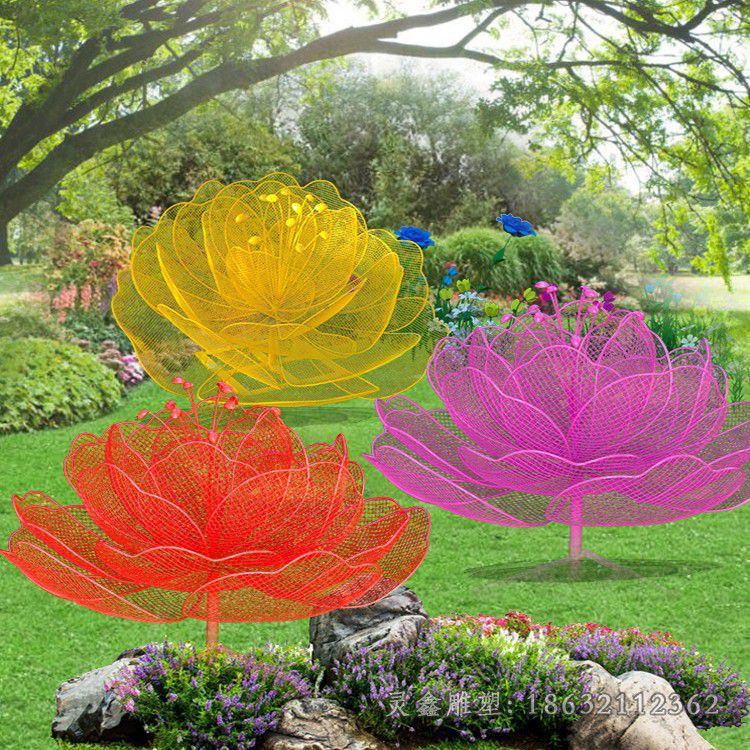 不锈钢花朵镂空雕塑