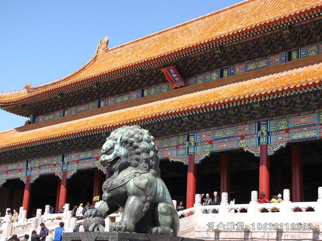 寺庙门口青铜狮子铜雕