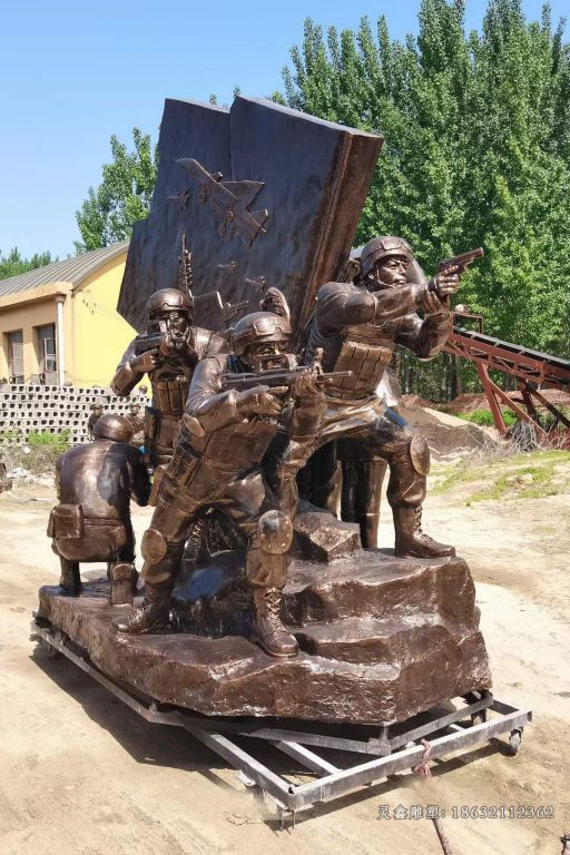 军人精兵之路组合铜雕