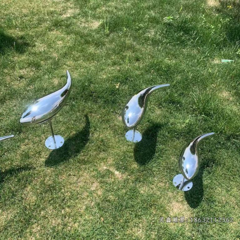 镜面小海豚不锈钢雕塑