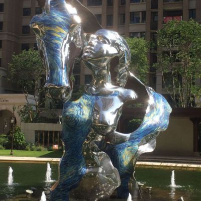不锈钢半身马动物雕塑
