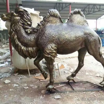 动物骆驼景观铜雕