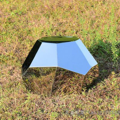 几何石头不锈钢雕塑