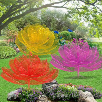 不锈钢花朵镂空雕塑