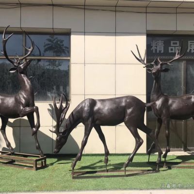 抽象群鹿动物铜雕