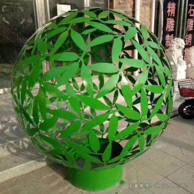 彩绘镂空球不锈钢雕塑