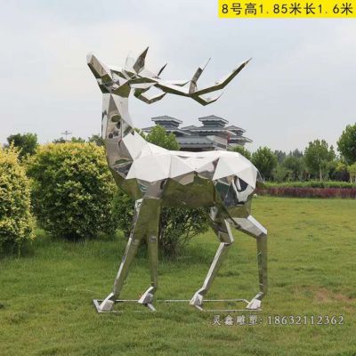 几何抬头鹿不锈钢雕塑